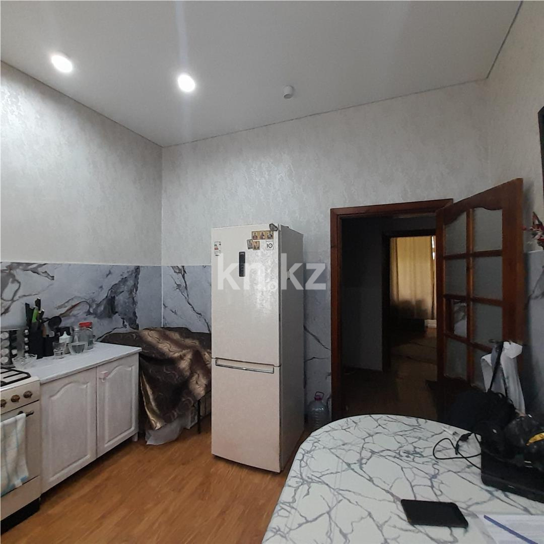 Продажа 3-комнатной квартиры, 80 м², ул. Жамбыла, дом  3 в Караганде - фото 7