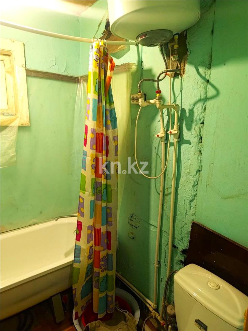 Продажа 1-комнатной квартиры, 30 м², ул. Ишимская, дом  78 в Караганде - фото 8