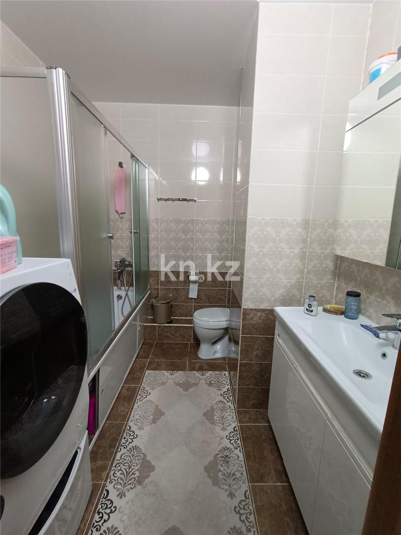 Продажа 4-комнатной квартиры, 136.4 м², ул. Габдуллина в Астане - фото 9