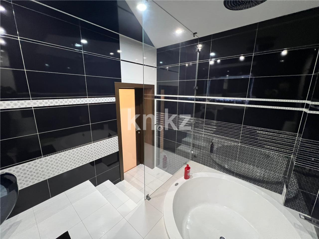 Продажа 2-комнатной квартиры, 88 м² в Караганде - фото 10