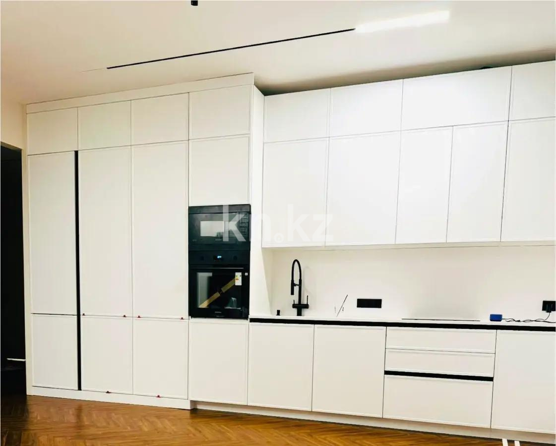 Продажа 3-комнатной квартиры, 97 м², пр. Аль-Фараби, дом  105 в Алматы - фото 4