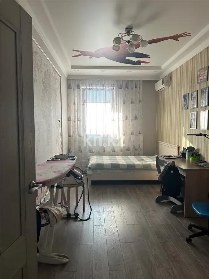 Продажа 4-комнатной квартиры, 168 м², ул. Варламова, дом  33 в Алматы - фото 3