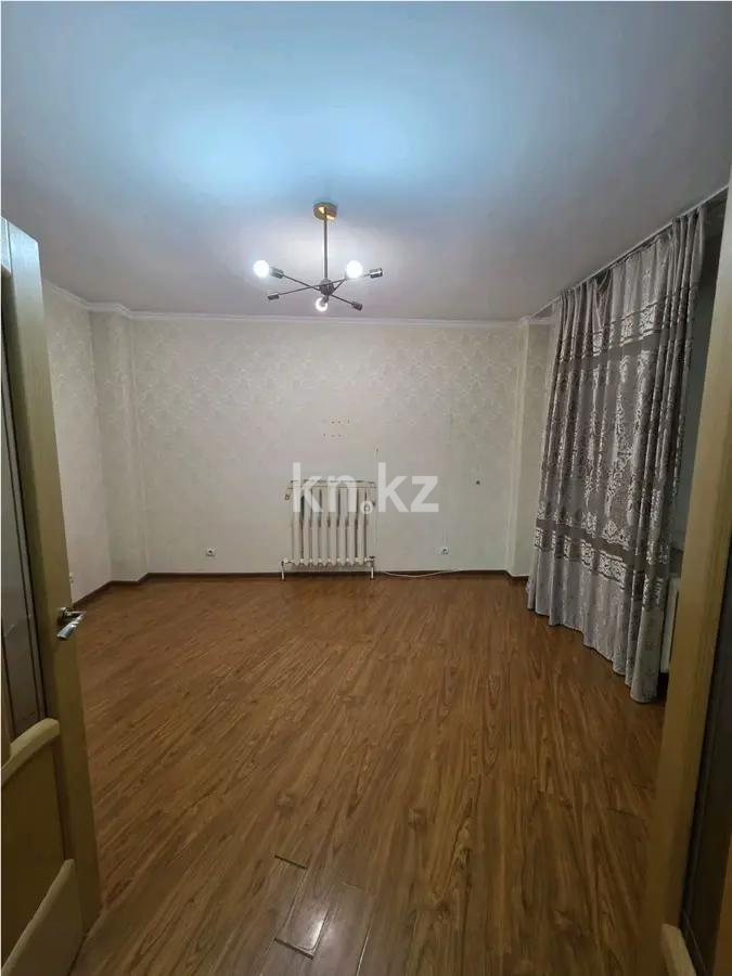 Продажа 2-комнатной квартиры, 60 м², ул. Сауран, дом  3/1 в Астане