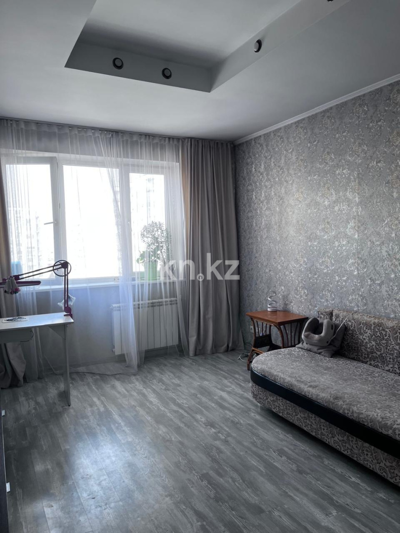 Продажа 3-комнатной квартиры, 65.3 м² в Алматы - фото 4