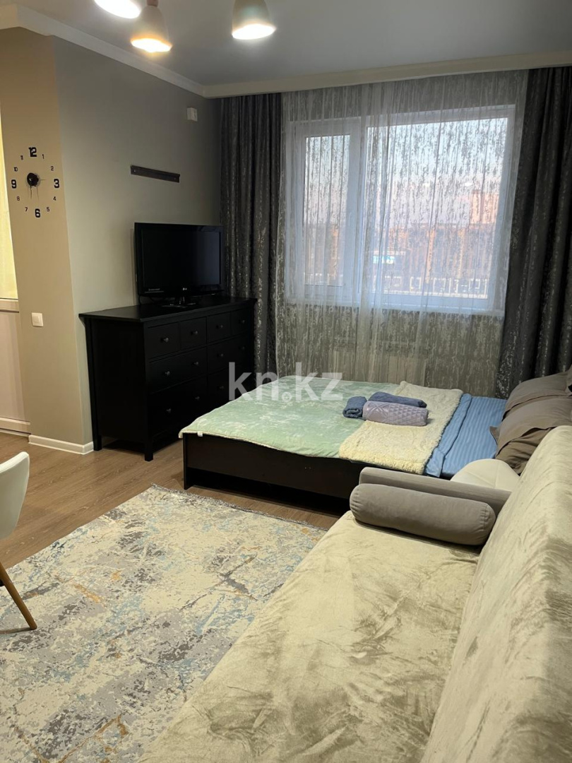 Аренда 1-комнатной квартиры посуточно, 35 м² в Астане