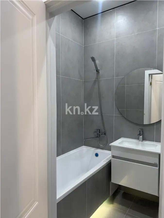 Продажа 3-комнатной квартиры, 50 м², пр. Туран, дом  71 в Астане - фото 5