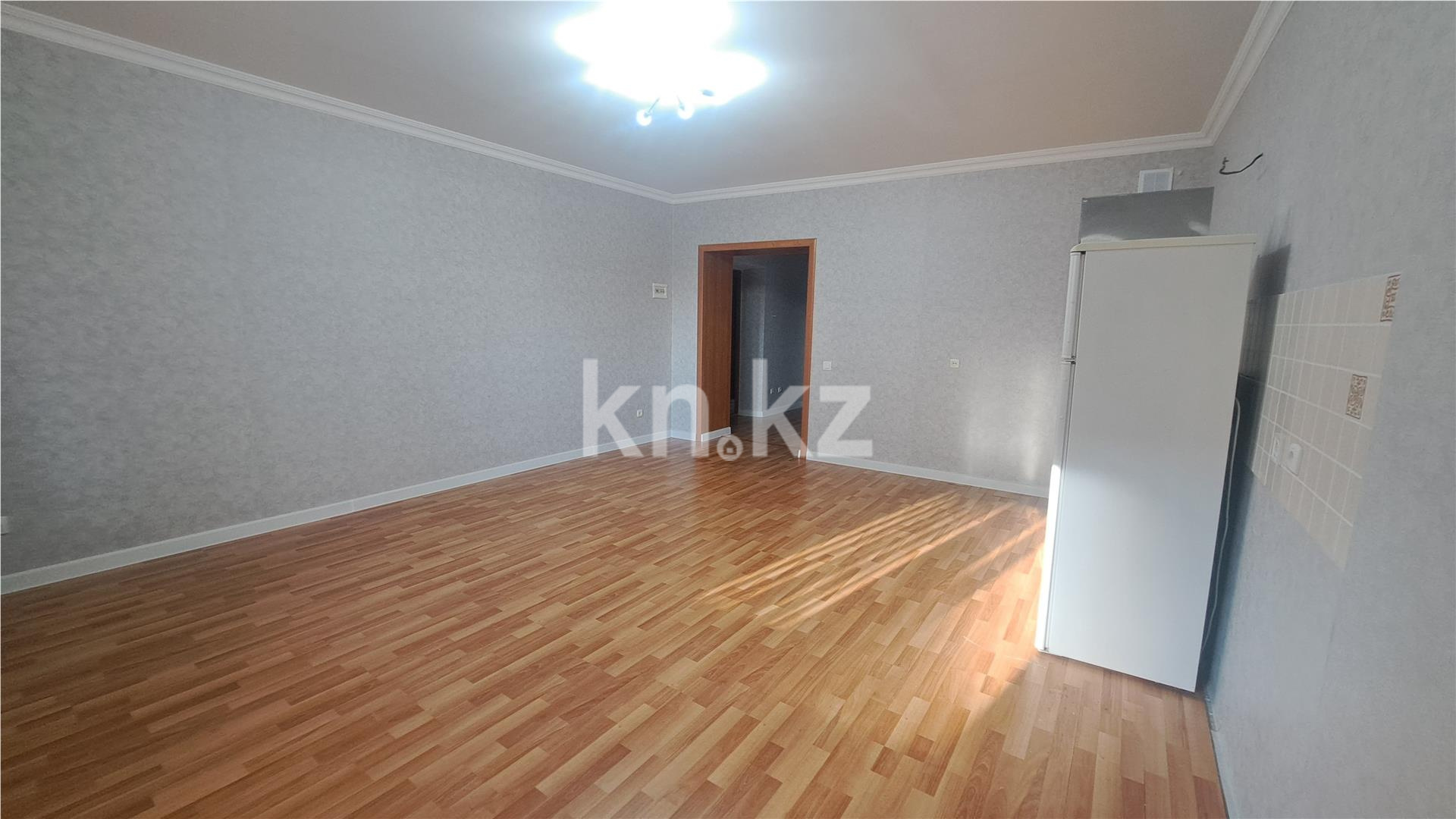 Продажа 2-комнатной квартиры, 67 м², ул. Желтоксан, дом  48/1 в Астане - фото 3