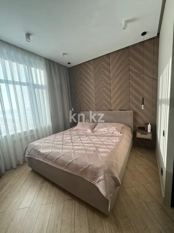 Продажа 4-комнатной квартиры, 103 м², пр. Республики, дом  участок 1/7 в Караганде - фото 8