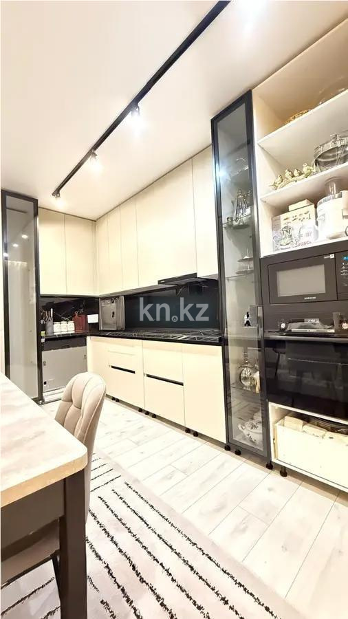 Продажа 2-комнатной квартиры, 63 м², ул. Абишева, дом  36/3 в Алматы - фото 2