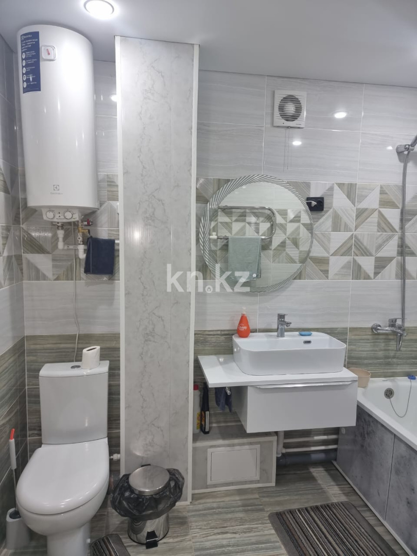 Аренда 2-комнатной квартиры посуточно, 52 м² в Уральске - фото 5