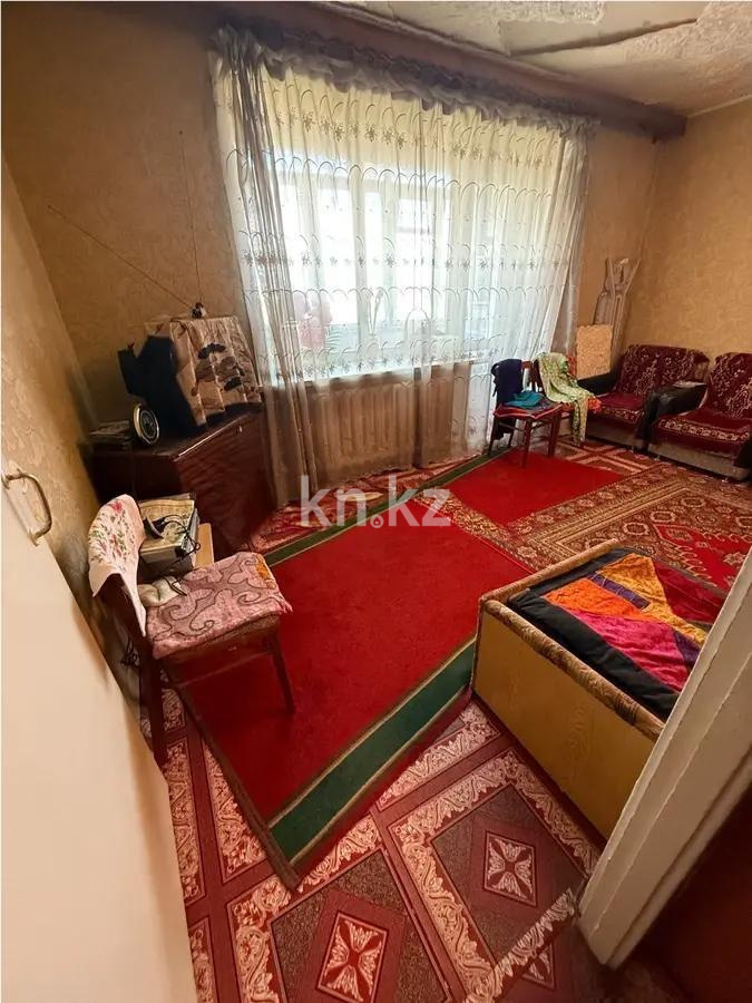 Продажа 1-комнатной квартиры, 33 м², мкр-н 23, дом  1 в Караганде
