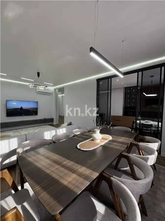 Продажа 4-комнатной квартиры, 139.5 м² в Астане