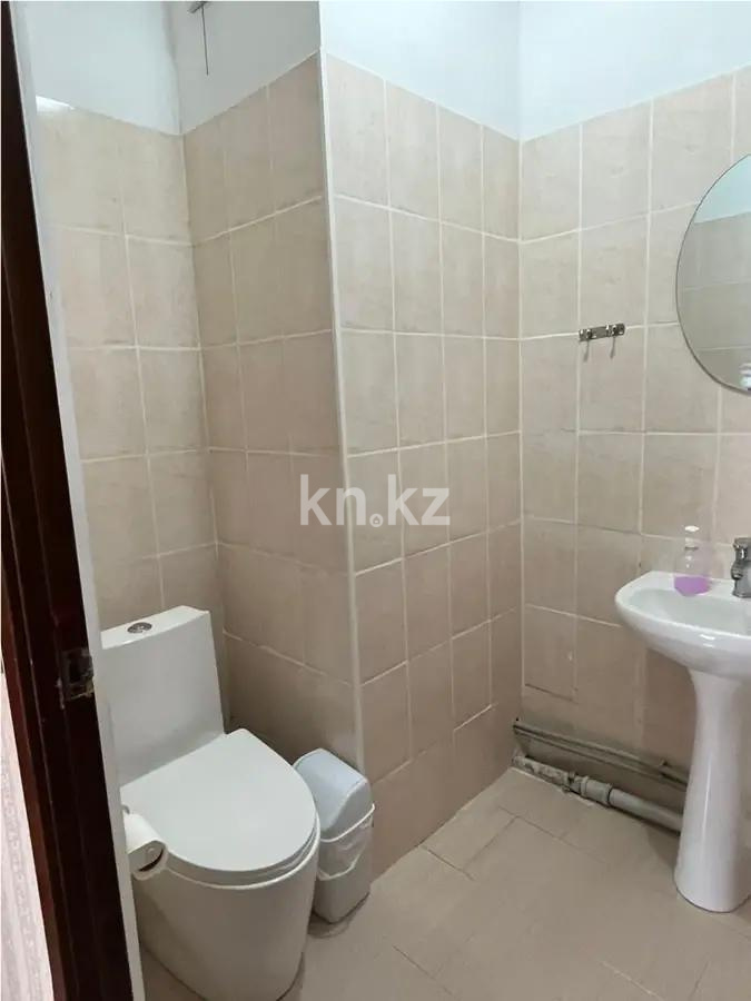 Продажа 2-комнатной квартиры, 69.5 м² в Алматы - фото 4