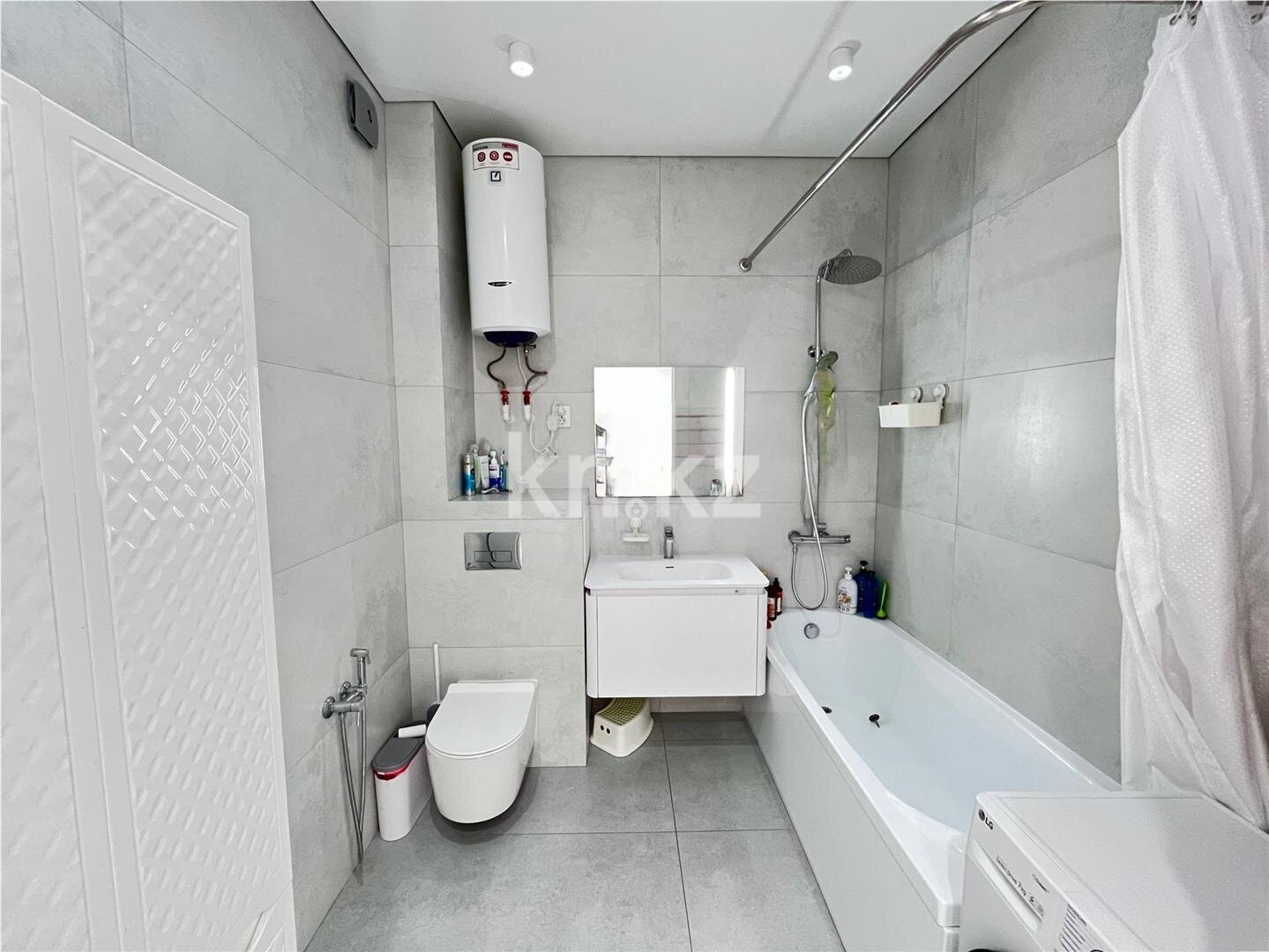 Продажа 3-комнатной квартиры, 62 м² в Караганде - фото 6