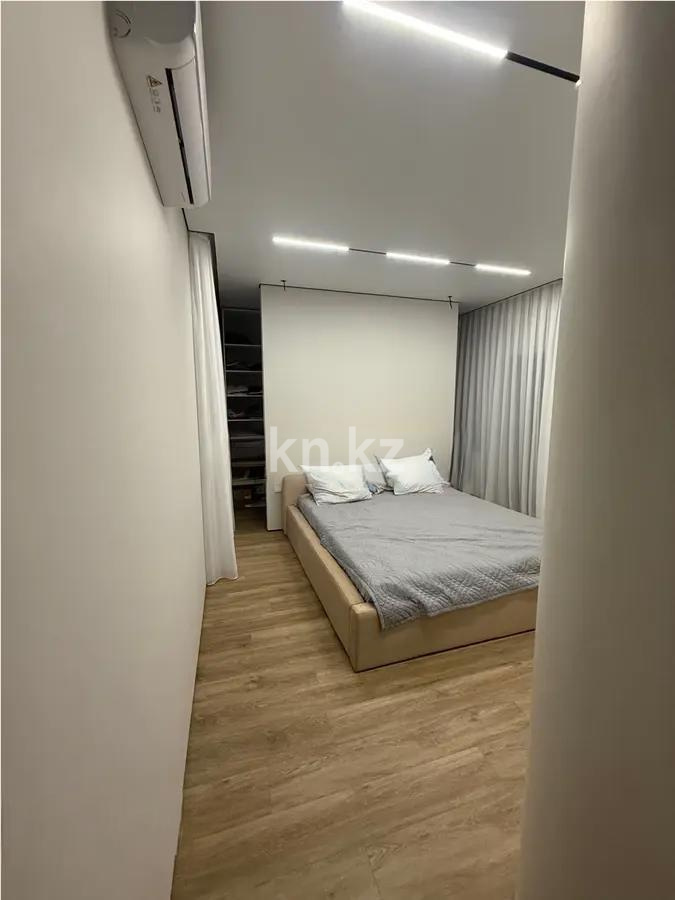Продажа 4-комнатной квартиры, 112 м², ул. Кенесары хана, дом  54/1 в Алматы - фото 2