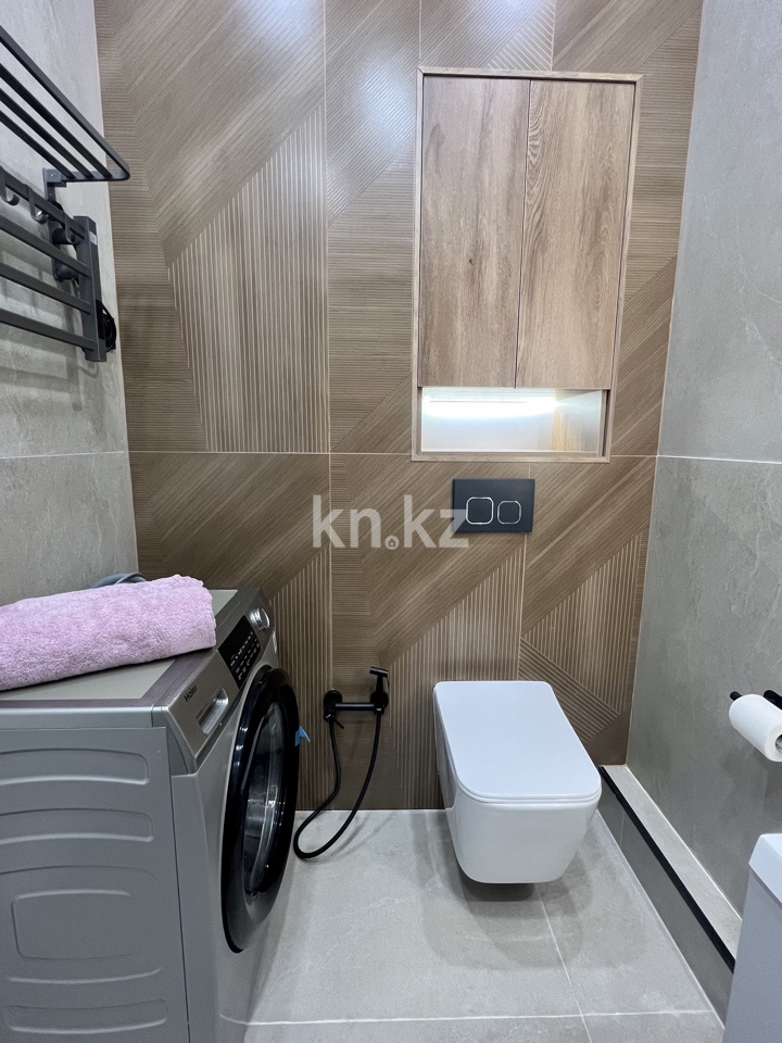 Аренда 1-комнатной квартиры посуточно, 37 м², Сейфуллина, дом  416 - ул. Макатаева в Алматы - фото 11