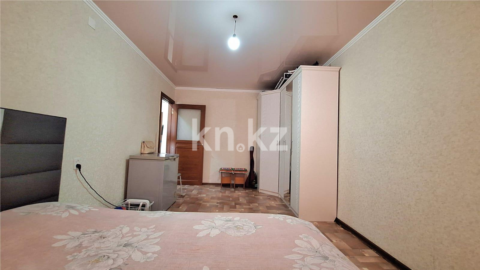 Продажа 3-комнатной квартиры, 62 м², 16 мкр. в Караганде - фото 4