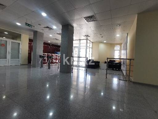 Аренда , пр. Султана Бейбарыса, дом  500 в Атырау - фото 3