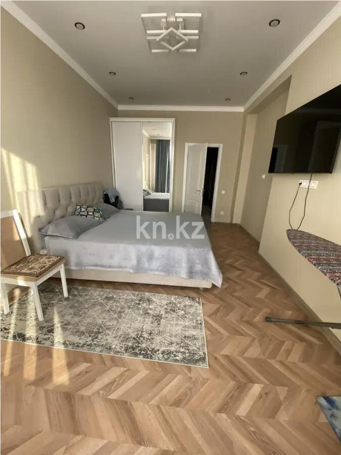 Продажа 3-комнатной квартиры, 74.8 м² в Алматы