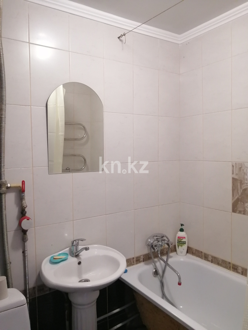 Аренда 1-комнатной квартиры посуточно, 33 м² в Усть-Каменогорске - фото 10