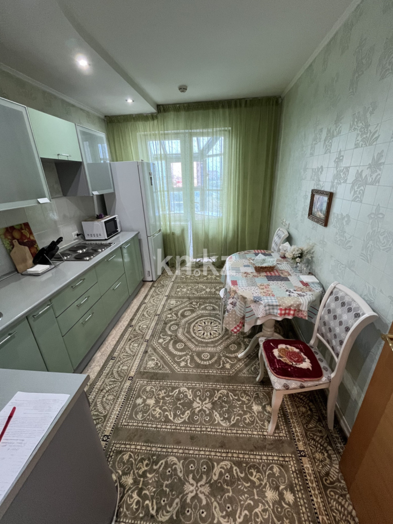 Аренда 1-комнатной квартиры посуточно, 62 м², Абая, дом  63 - ул. Валиханова в Астане - фото 2