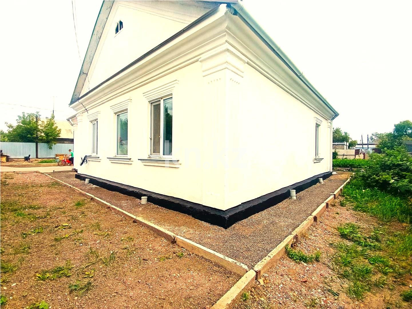 Продажа 4-комнатного дома, 75 м², ул. Пожарского в Караганде