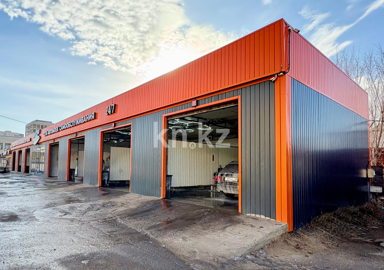 Продажа , 250 м², пр. Шахтеров, дом  82 в Караганде - фото 2