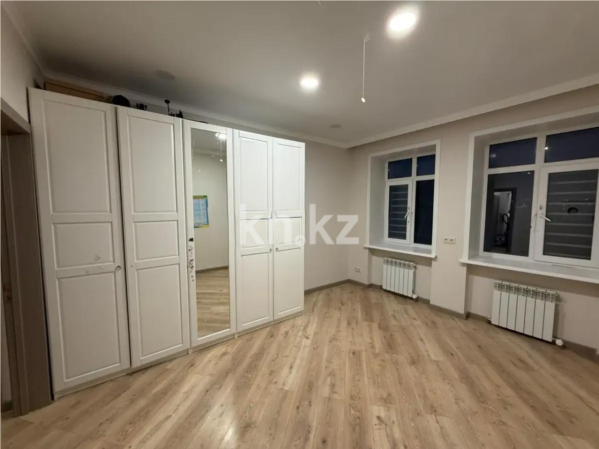 Продажа 4-комнатной квартиры, 112 м² в Астане