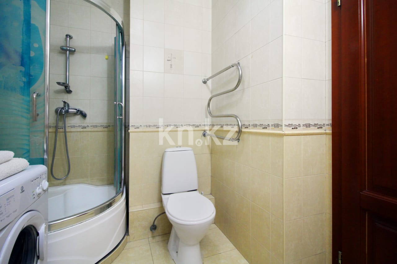 Аренда 1-комнатной квартиры посуточно, 50 м², ул. Хусаинова, дом  225 - ул. Ескараева в Алматы - фото 6