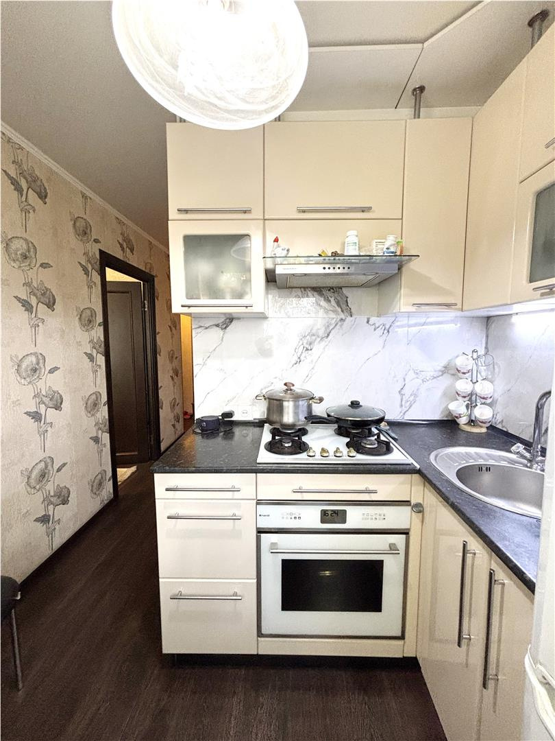 Продажа 3-комнатной квартиры, 57 м², ул. Крылова, дом  11 в Караганде - фото 8