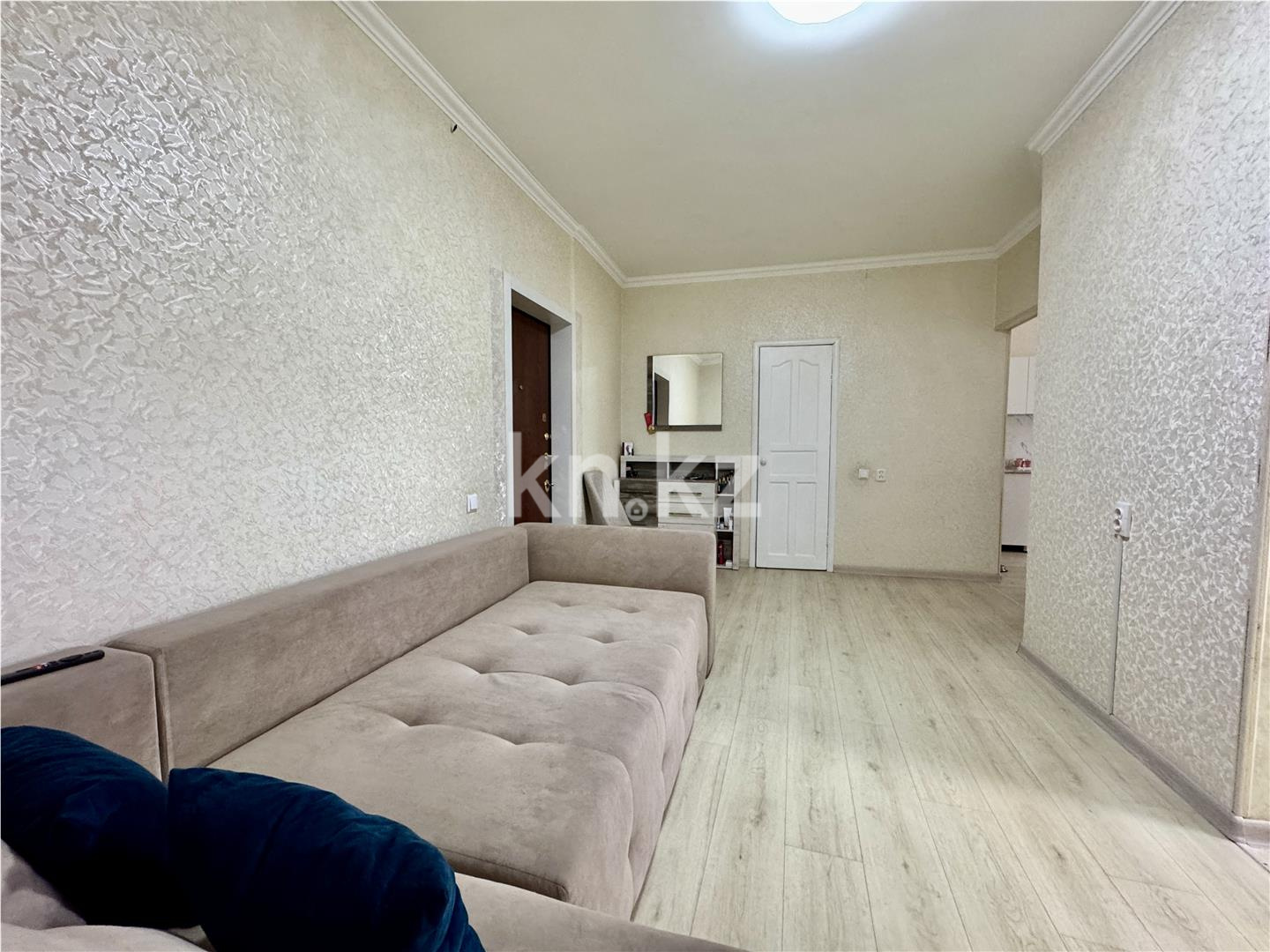 Продажа 1-комнатной квартиры, 48 м², пр. Шахтеров, дом  31б в Караганде - фото 10