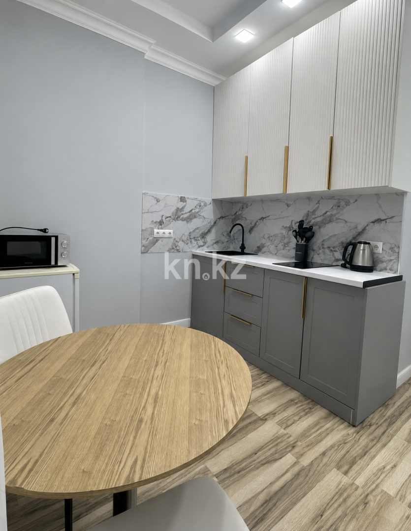 Аренда 1-комнатной квартиры, 36 м² в Астане