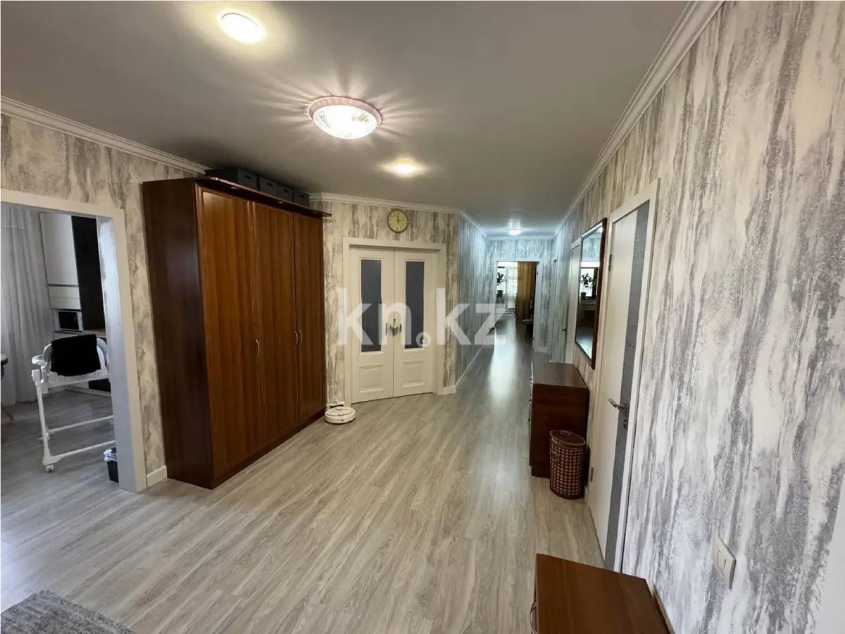 Продажа 3-комнатной квартиры, 105 м², ул. Валиханова, дом  5 в Астане - фото 7