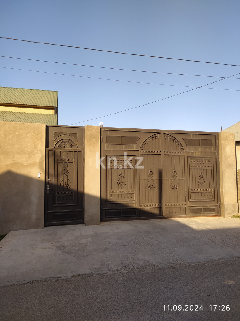 Продажа 5-комнатного дома, 350 м², ул. Яссауи, дом  12а в Шымкенте