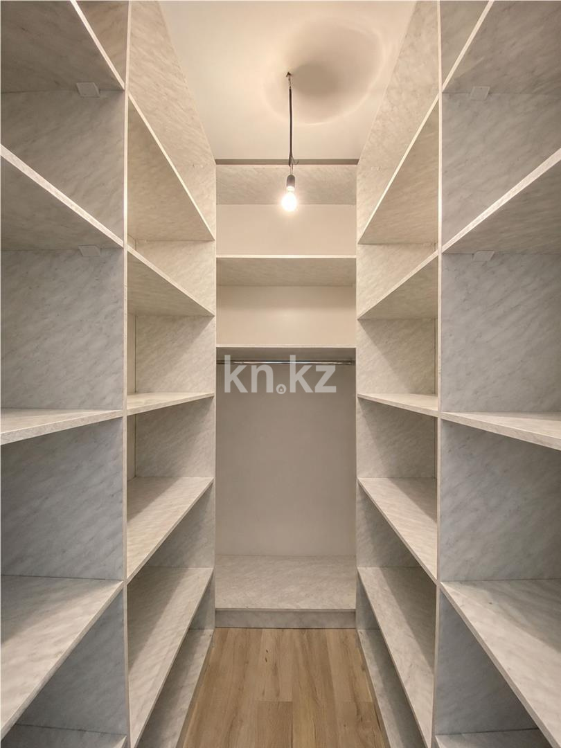 Продажа 4-комнатной квартиры, 131.9 м² в Астане - фото 11