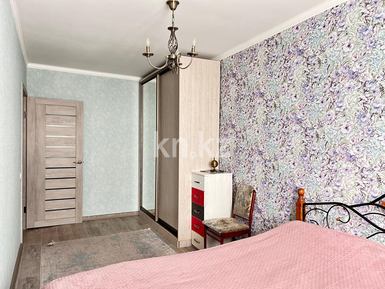 Продажа 3-комнатной квартиры, 63 м², ул. Университетская в Караганде - фото 4