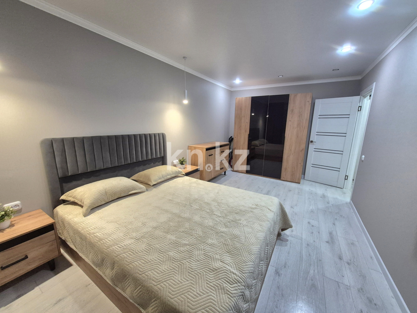 Аренда 1-комнатной квартиры посуточно, 34 м² в Уральске