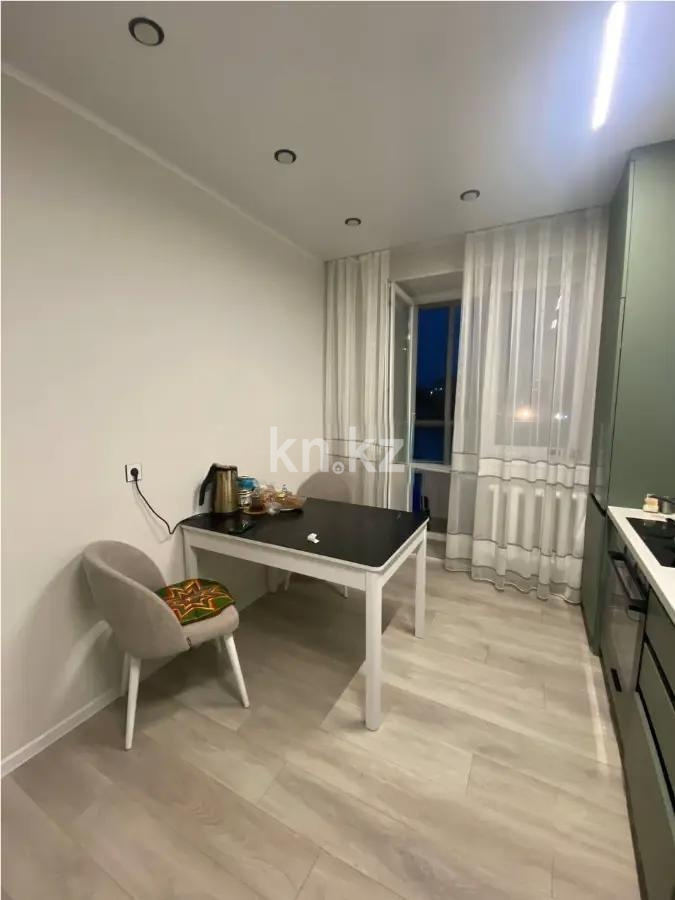 Продажа 4-комнатной квартиры, 92 м² в Астане - фото 5