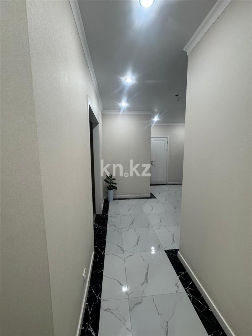 Продажа 3-комнатной квартиры, 96 м², ул. Бектурова в Астане - фото 14