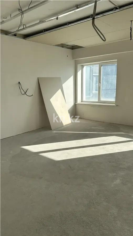 Продажа 3-комнатной квартиры, 106 м², мкр-н Самал-2, дом  33а в Алматы - фото 5