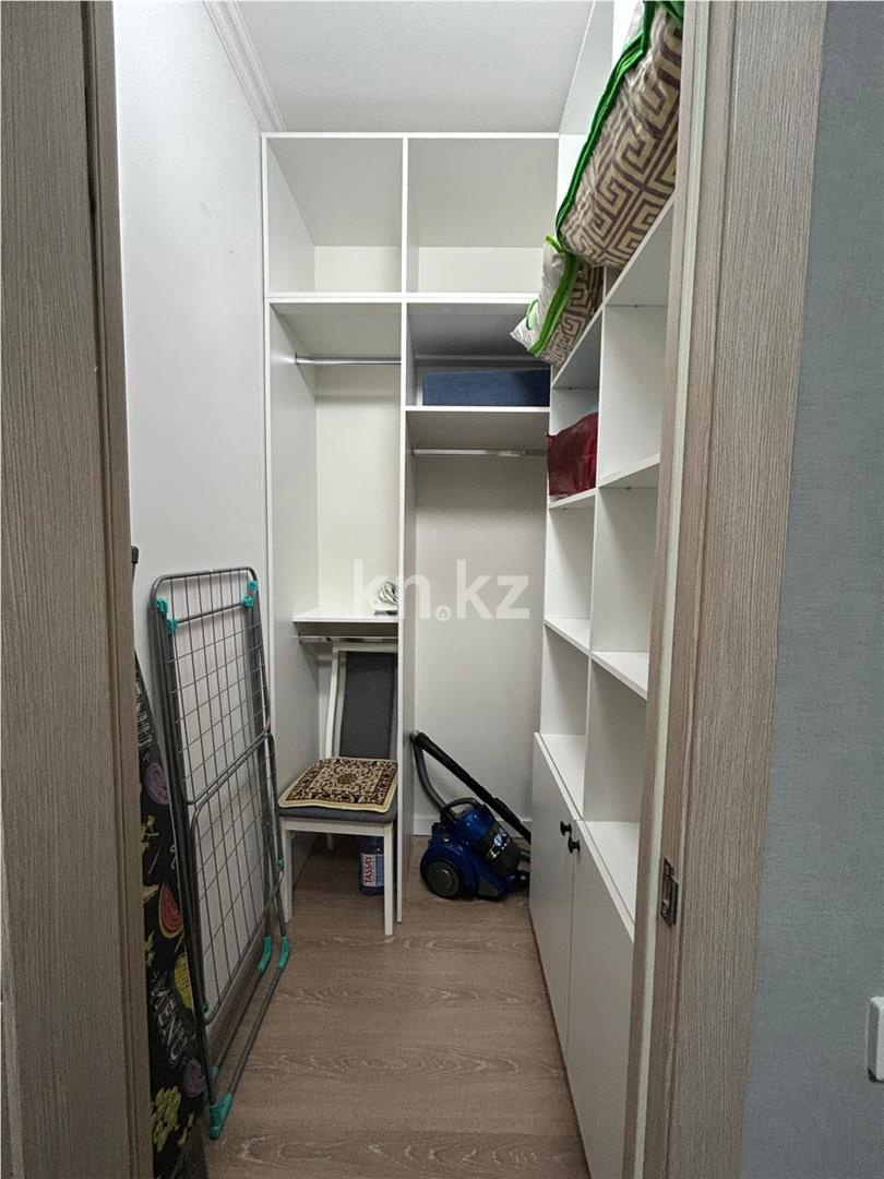 Продажа 1-комнатной квартиры, 36.8 м², ул. Бектурова в Астане - фото 6