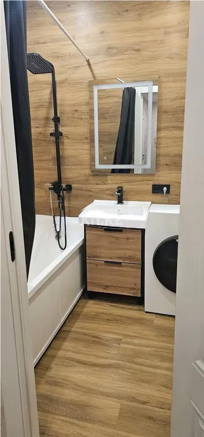 Продажа 2-комнатной квартиры, 60 м² в Алматы - фото 4