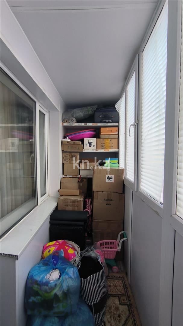 Продажа 3-комнатной квартиры, 81 м², ул. Сарыарка в Караганде - фото 19