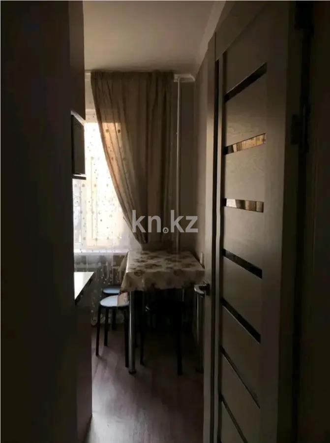 Продажа 3-комнатной квартиры, 62.1 м², 4 мкр., дом  19 в Алматы - фото 5