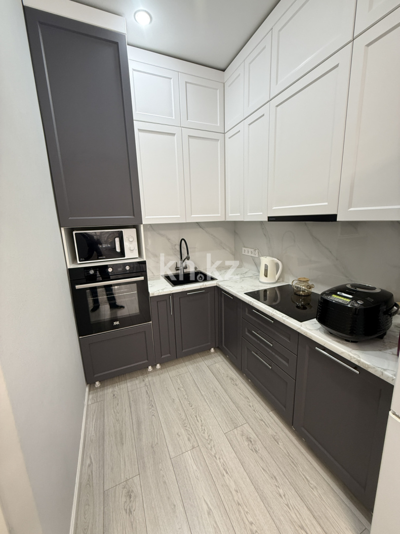 Продажа 2-комнатной квартиры, 65 м², ул. Ашимова, дом  21 в Караганде - фото 9