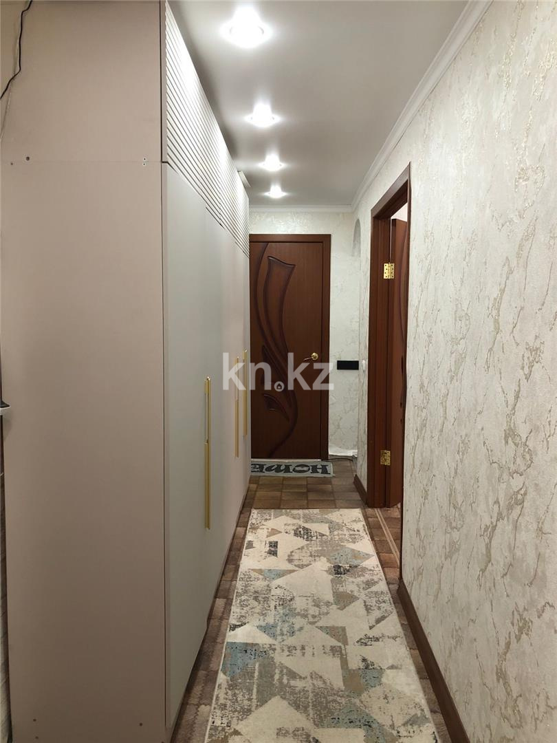 Продажа 4-комнатной квартиры, 77 м², ул. Гапеева, дом  1 в Караганде - фото 17