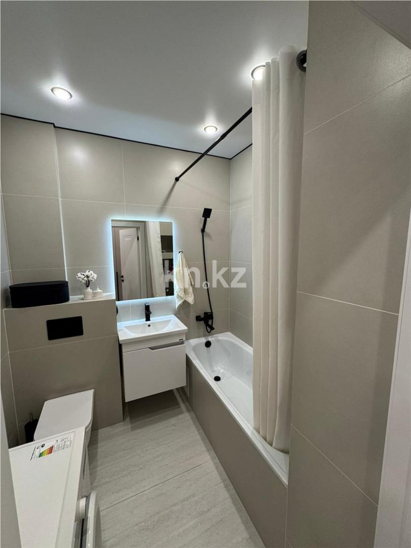 Продажа 1-комнатной квартиры, 32.5 м², ул. Толе би в Астане - фото 7