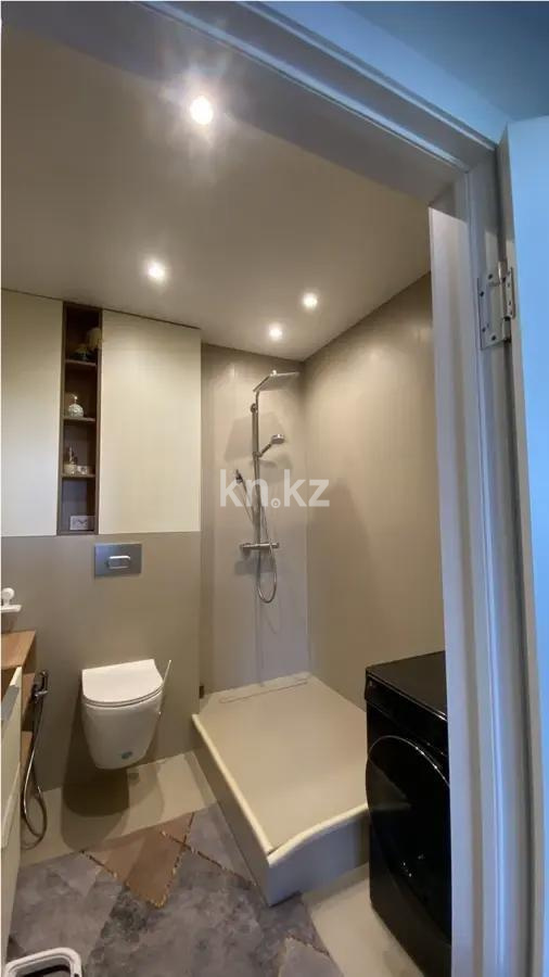 Продажа 2-комнатной квартиры, 72 м² в Алматы - фото 4