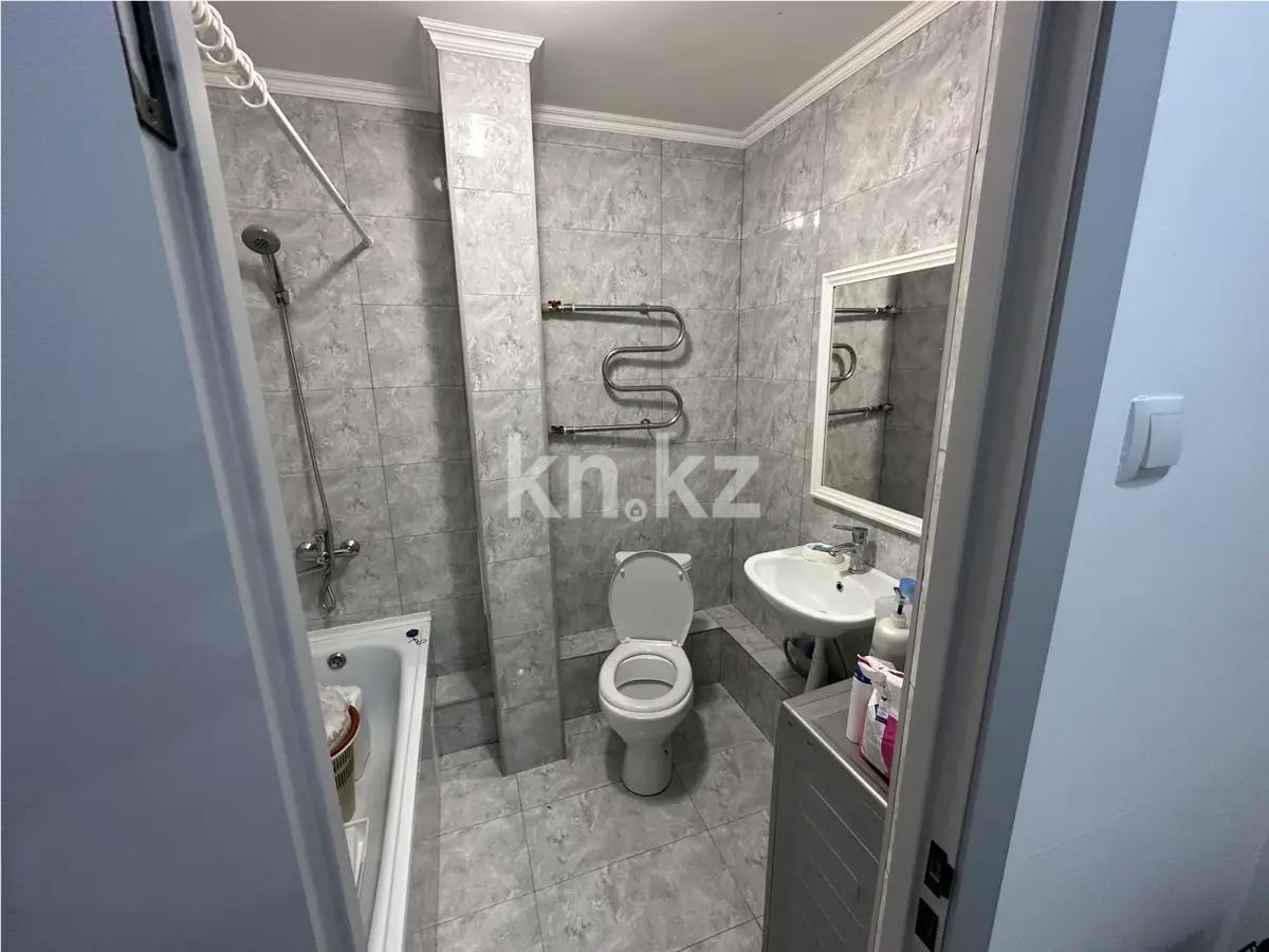 Продажа 3-комнатной квартиры, 68 м², ул. Сейфуллина, дом  54/3 в Астане - фото 4