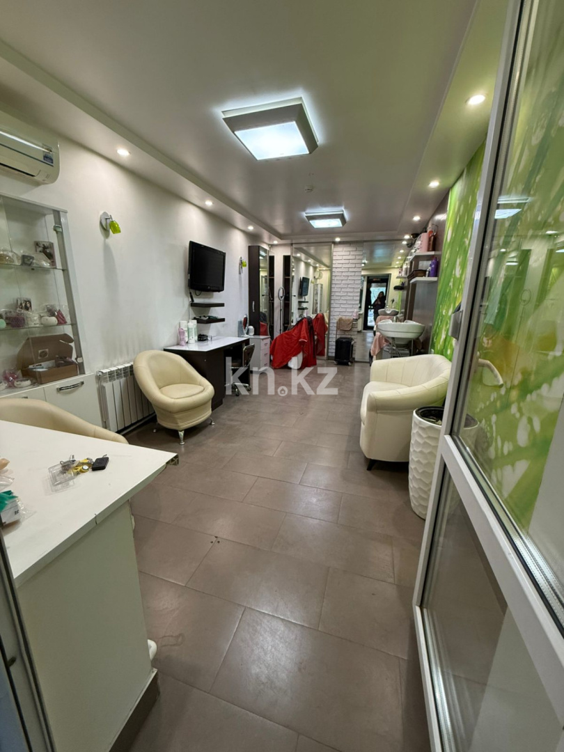 Продажа , 39.6 м², пр. Н. Абдирова в Караганде